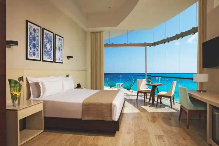 cornerste-of-grand-cancun-a