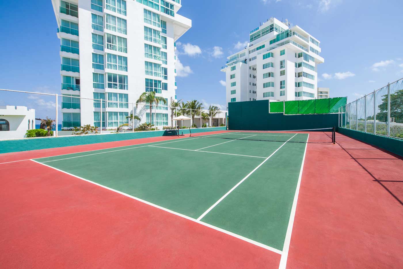 hotel-oleo-basketball-court_l